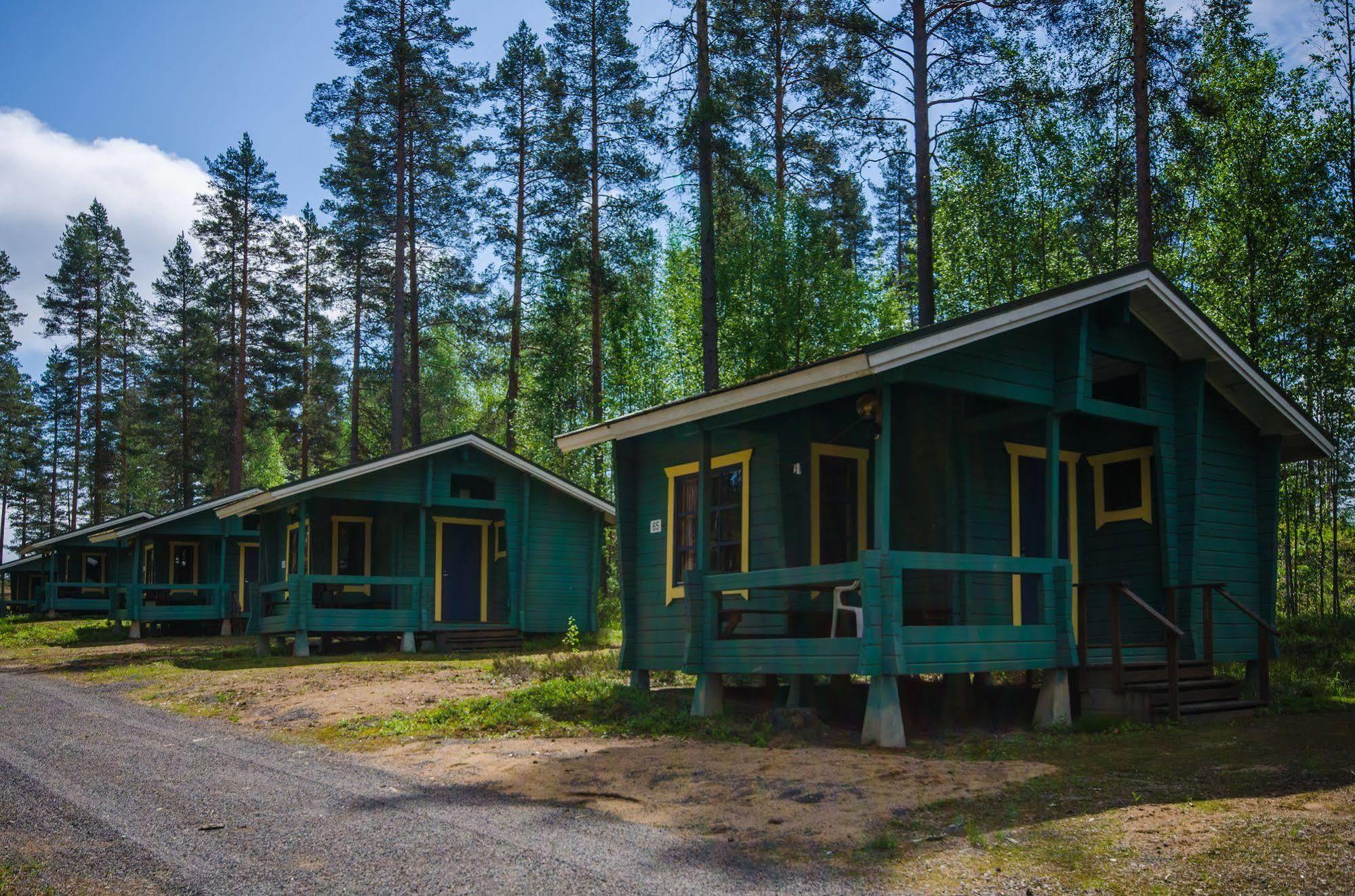 Ahvenlampi Camping Сааріярві Екстер'єр фото