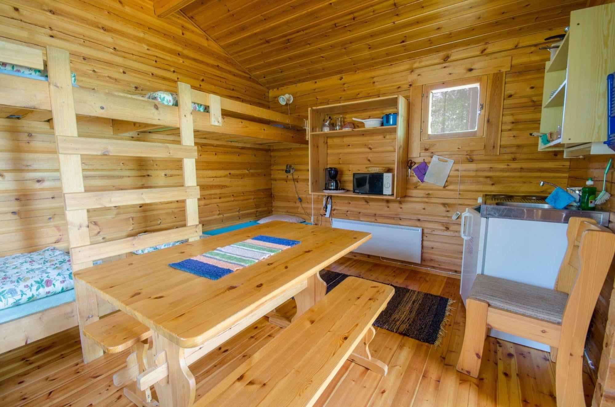 Ahvenlampi Camping Сааріярві Екстер'єр фото