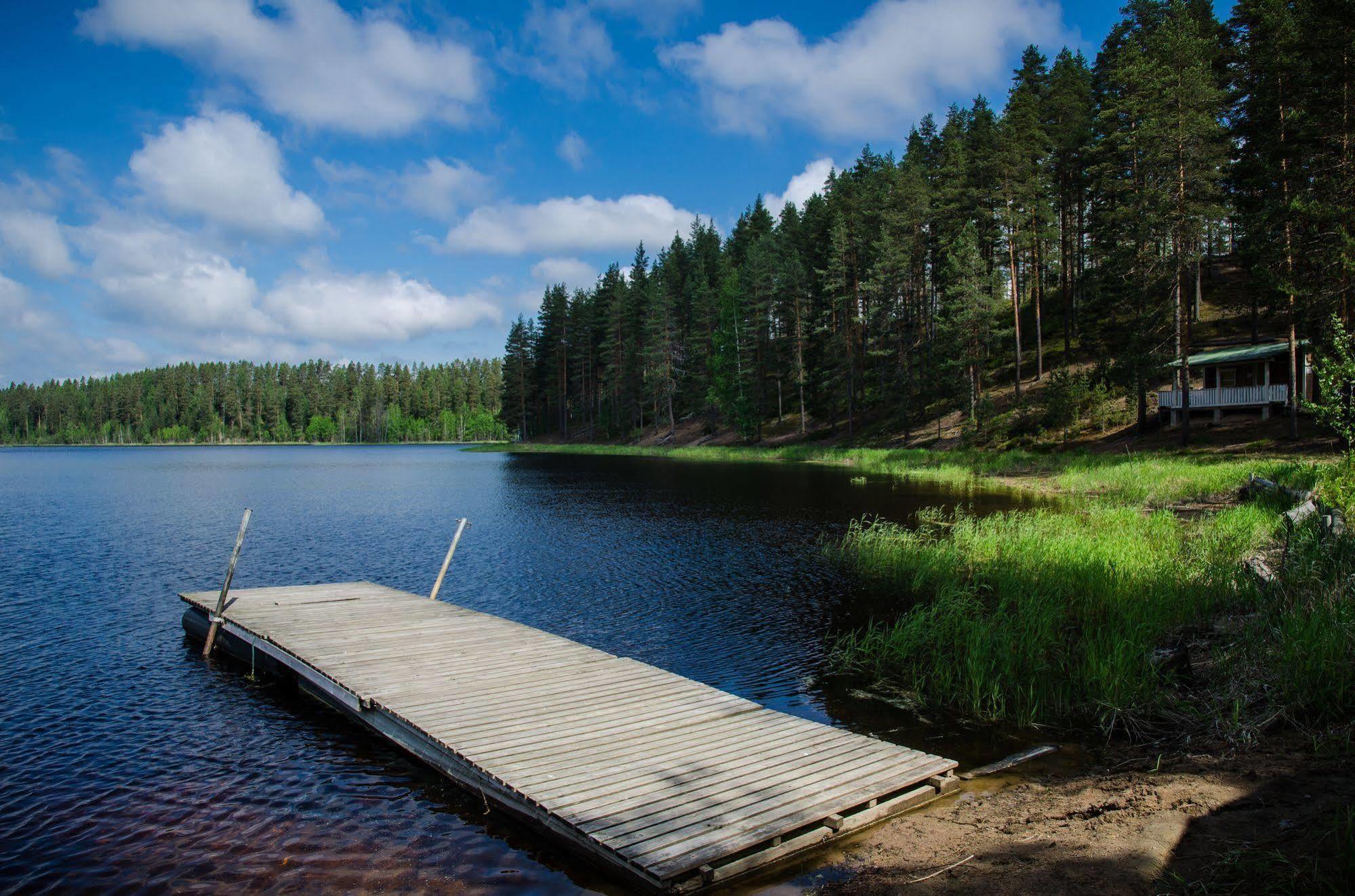 Ahvenlampi Camping Сааріярві Екстер'єр фото